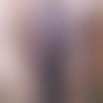 Pemphigoid vegetans: 9-jähriges Mädchen mit rezdivierenden, verrukösen Plaques der Vulva. Abheilu...